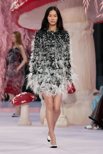 Look 46